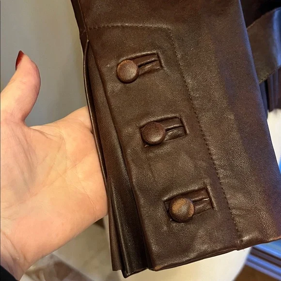 Vintage LAMB Brown Leather Women's Jacket - Picture 4 of 15